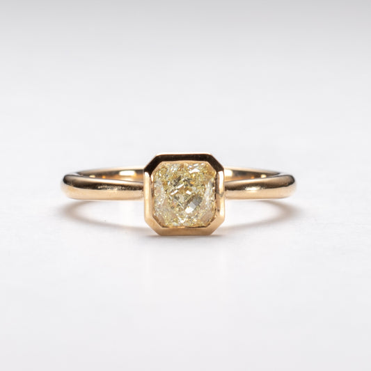 18K GIA Yellow Diamond Ring